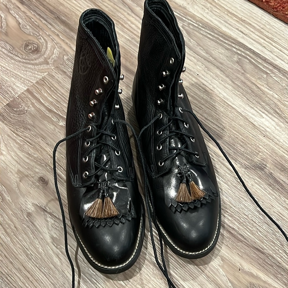 Ariat Black Leather Lace Up Boots with Brown Tassel.